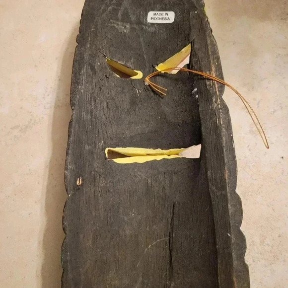 Polynesian Tiki Bar Mask Indonesia Carved Wood 10 Inches - Picture 4 of 5